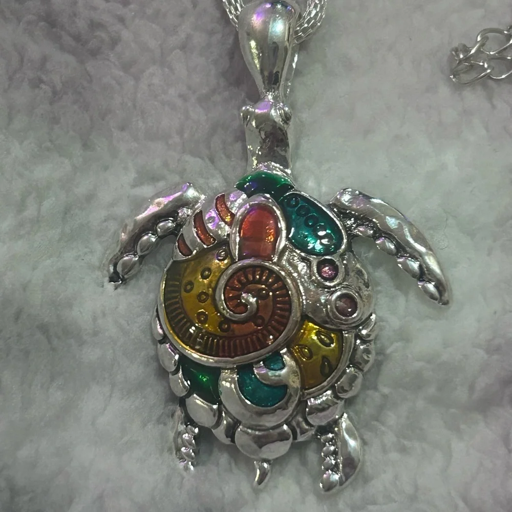 Colorful Sea Turtle bright enamel Pendant Silver Necklace - Picture 3 of 5